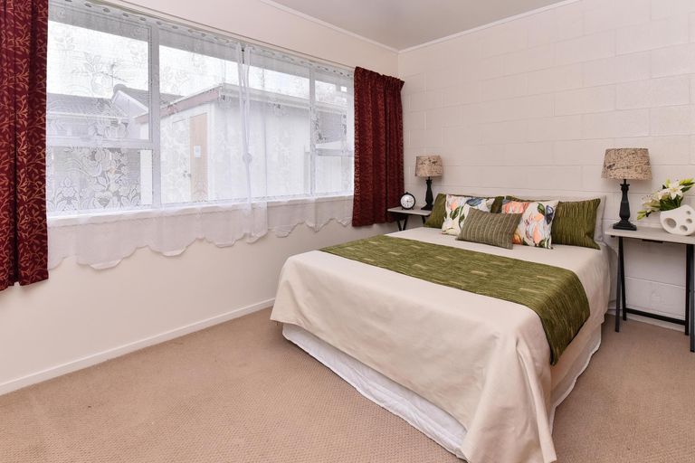 Photo of property in 2/295 Great South Road, Manurewa, Auckland, 2102