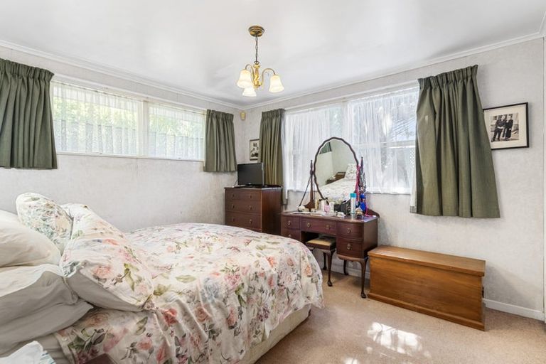 Photo of property in 612 Glenfield Road, Bayview, Auckland, 0629