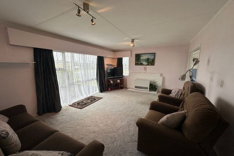 Photo of property in 31 Raleigh Street, Waitara, 4320