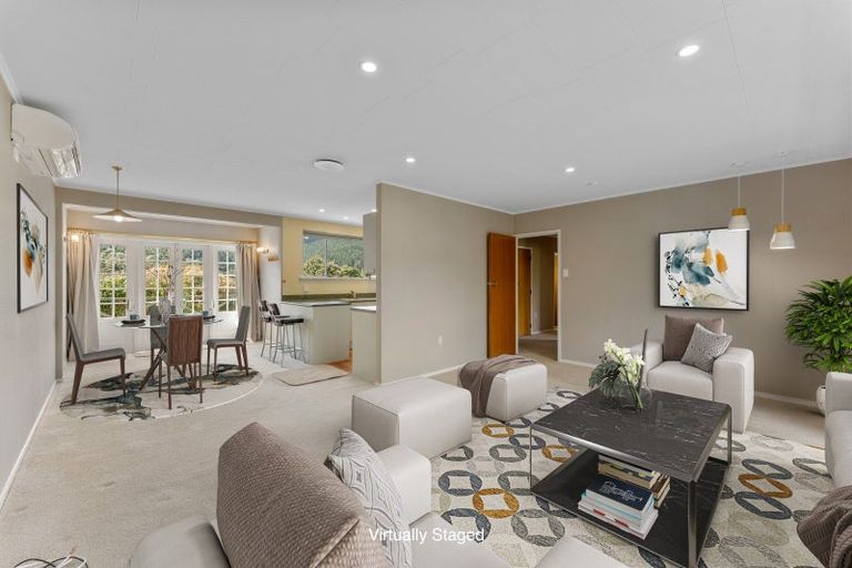 Photo of property in 51 Sunbrae Drive, Silverstream, Upper Hutt, 5019