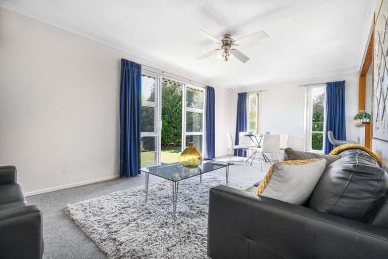 Photo of property in 2/55 Oakhampton Street, Hornby, Christchurch, 8042