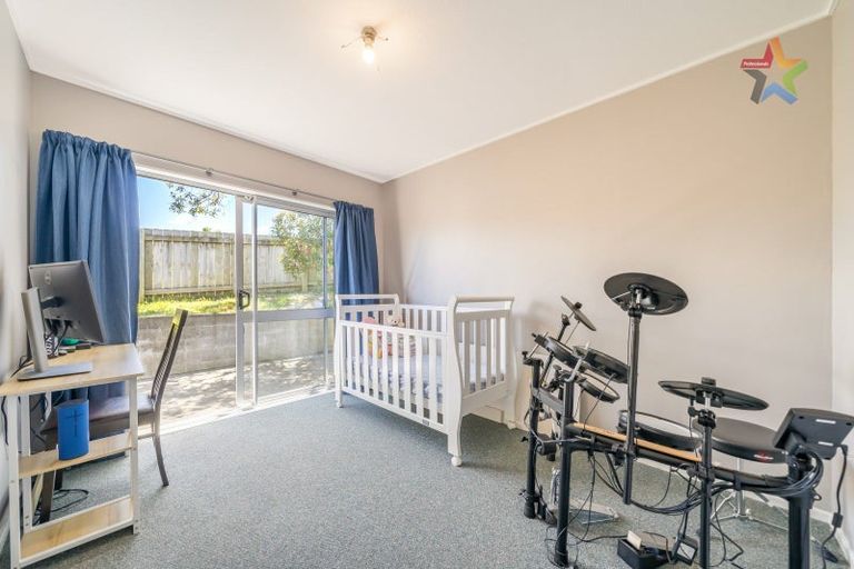 Photo of property in 12a Cedar Street, Maungaraki, Lower Hutt, 5010