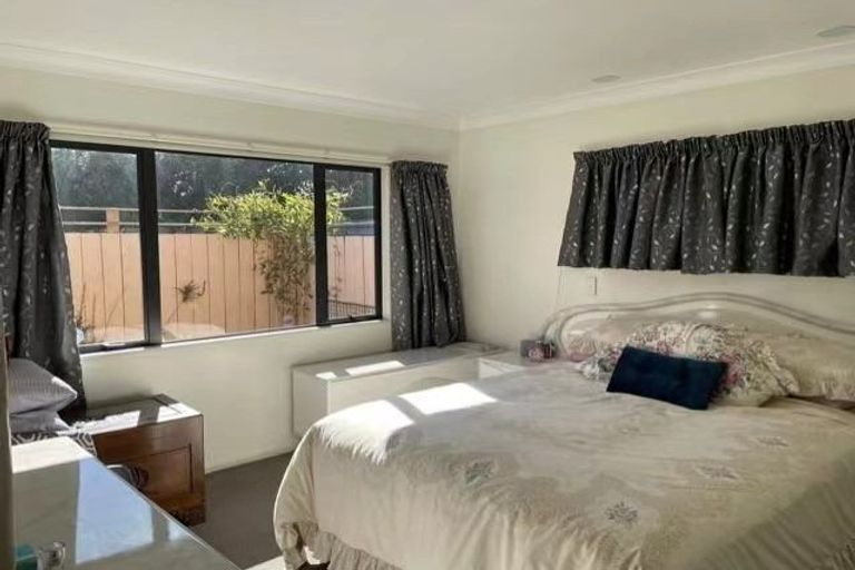 Photo of property in 65 Leighton Avenue, Waiwhetu, Lower Hutt, 5010