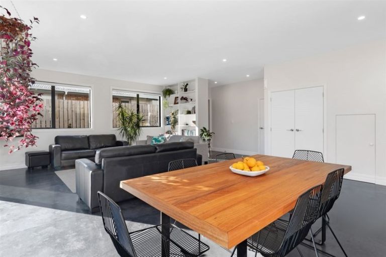 Photo of property in 21a Ngahere Street, Otumoetai, Tauranga, 3110