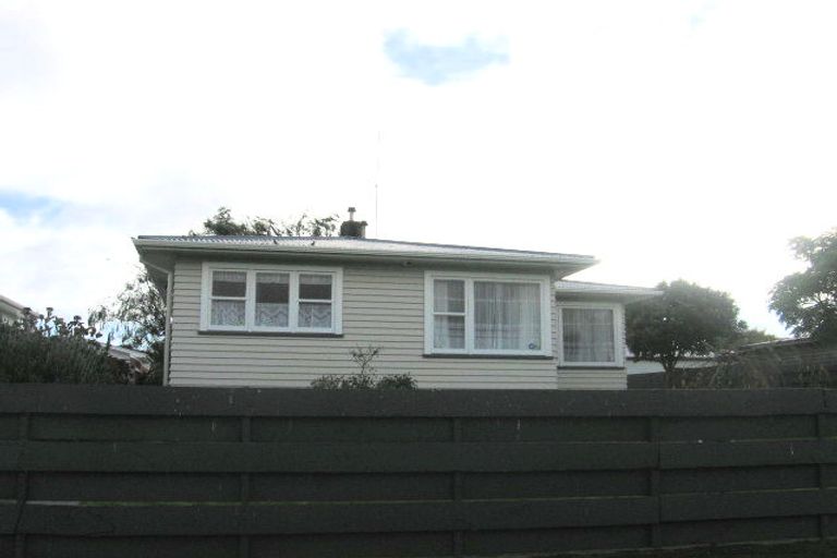 Photo of property in 35 Pembroke Street, Highbury, Palmerston North, 4412