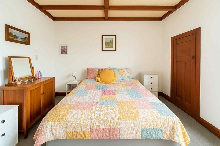 Photo of property in 36 Matipo Street, Takaro, Palmerston North, 4410