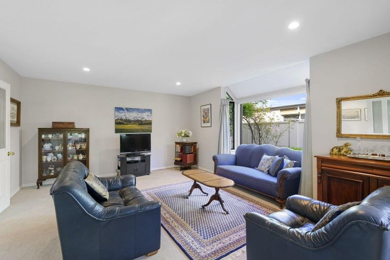 Photo of property in 90a Hinau Street, Castlecliff, Whanganui, 4501