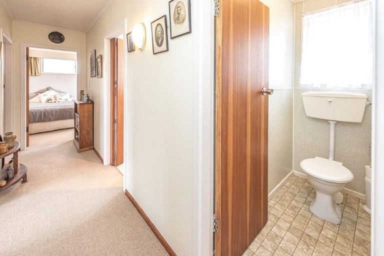 Photo of property in 74 Fitzherbert Avenue, Tawhero, Whanganui, 4501
