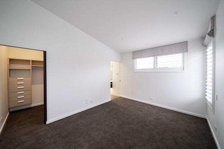 Photo of property in 1/27a Taylors Avenue, Bryndwr, Christchurch, 8052