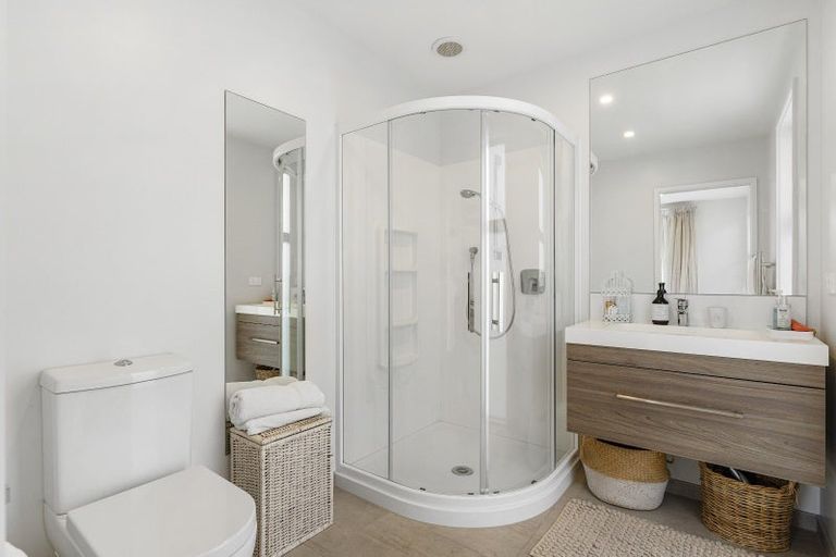 Photo of property in 72 Penetaka Heights, Pyes Pa, Tauranga, 3112