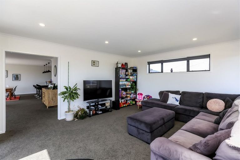 Photo of property in 29 Jules Crescent, Bell Block, New Plymouth, 4312