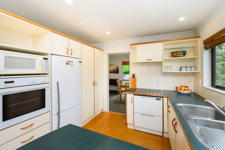 Photo of property in 3 Earl Place, Hokowhitu, Palmerston North, 4410