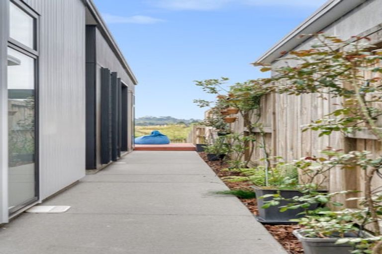 Photo of property in 25 Foley Grove, Pyes Pa, Tauranga, 3110