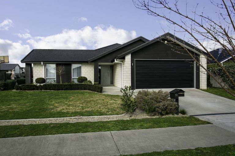 Photo of property in 52 Jarrett Terrace, Leamington, Cambridge, 3432