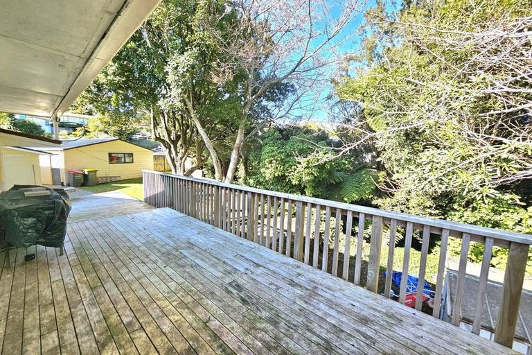 Photo of property in 235 Heta Road, Merrilands, New Plymouth, 4312