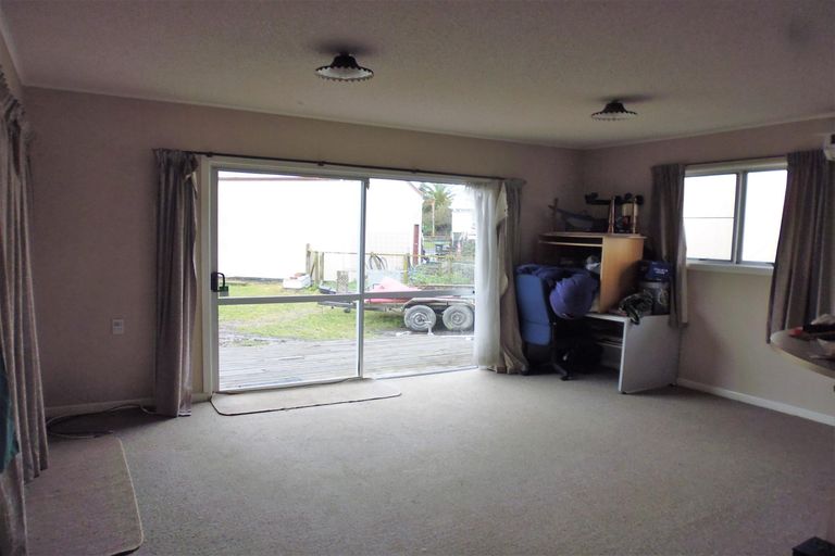 Photo of property in 2 Kowhai Avenue, Edgecumbe, 3120