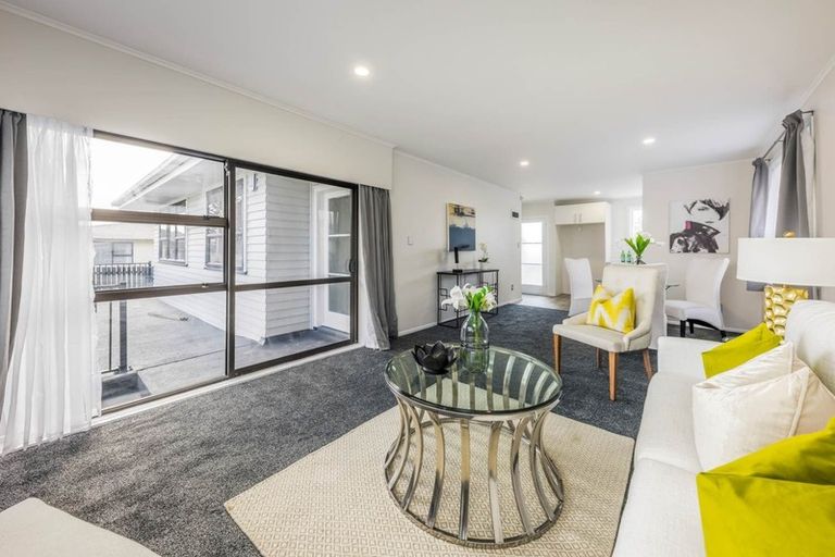 Photo of property in 16 Eastburn Street, Papakura, 2110