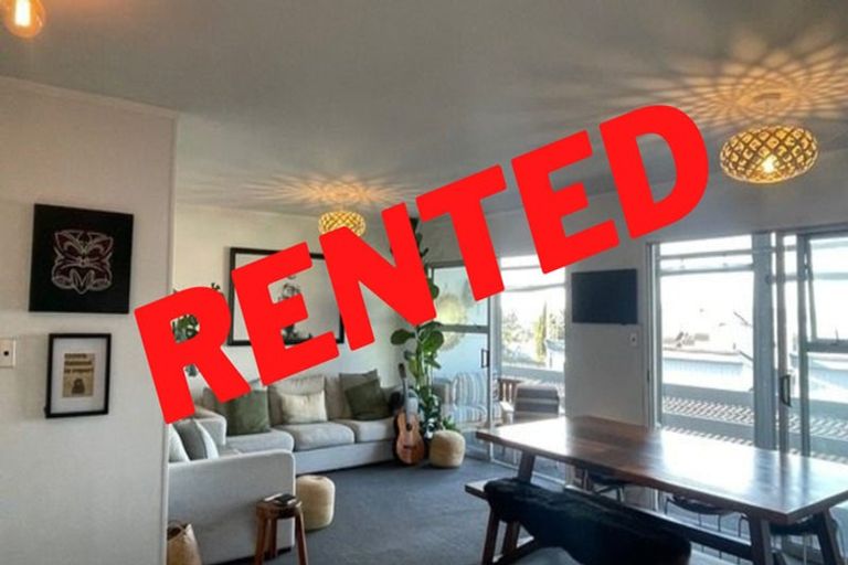 Photo of property in 6/66 Victoria Road, Devonport, Auckland, 0624
