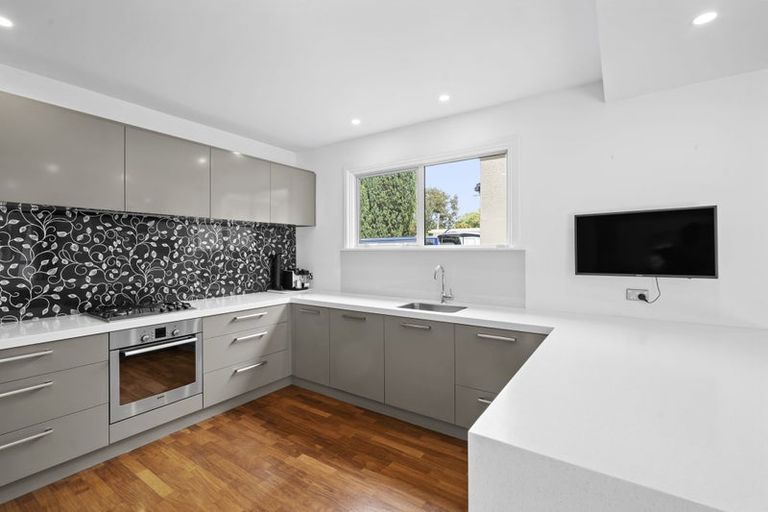 Photo of property in 205 Clyde Road, Burnside, Christchurch, 8053