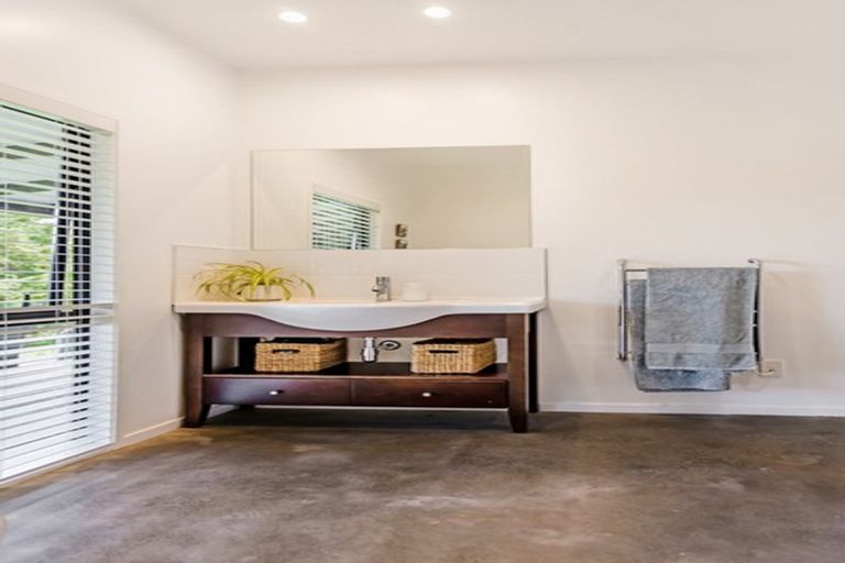 Photo of property in 78 River Drive, Kerikeri, 0294