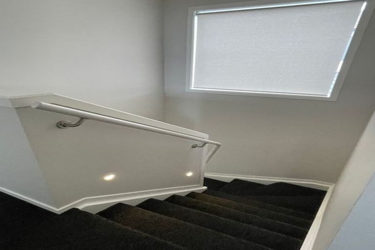 Photo of property in 21 Yulia Road, Flat Bush, Auckland, 2016