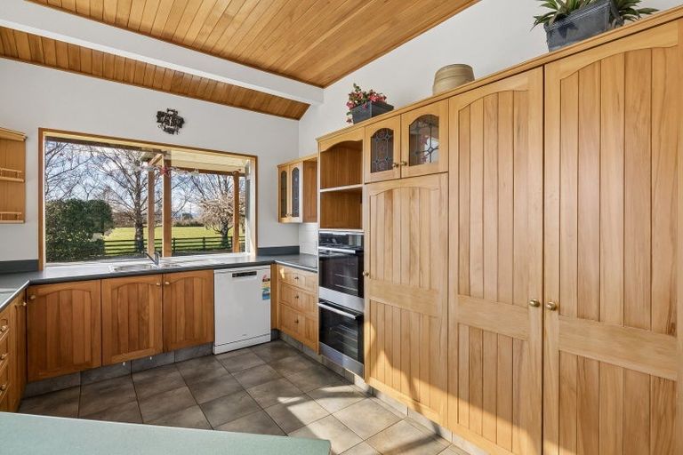 Photo of property in 102 Huntly Road, Outram, 9073