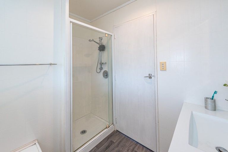 Photo of property in 1a Mosston Road, Castlecliff, Whanganui, 4501