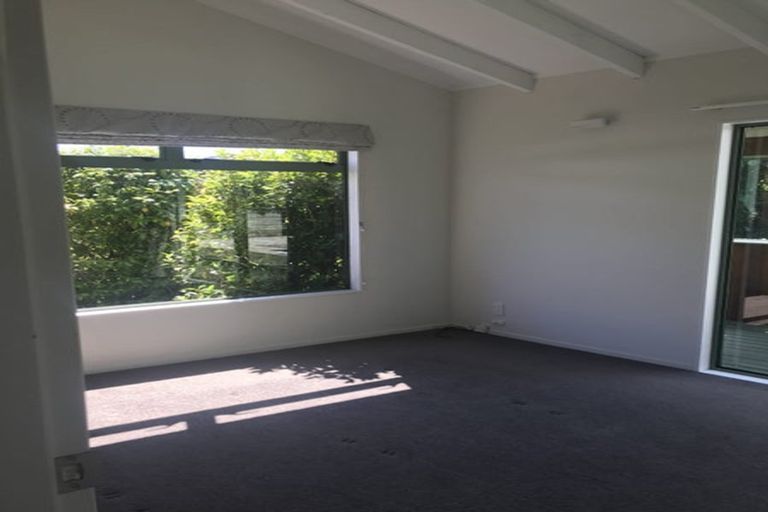 Photo of property in 72 Standen Street, Karori, Wellington, 6012