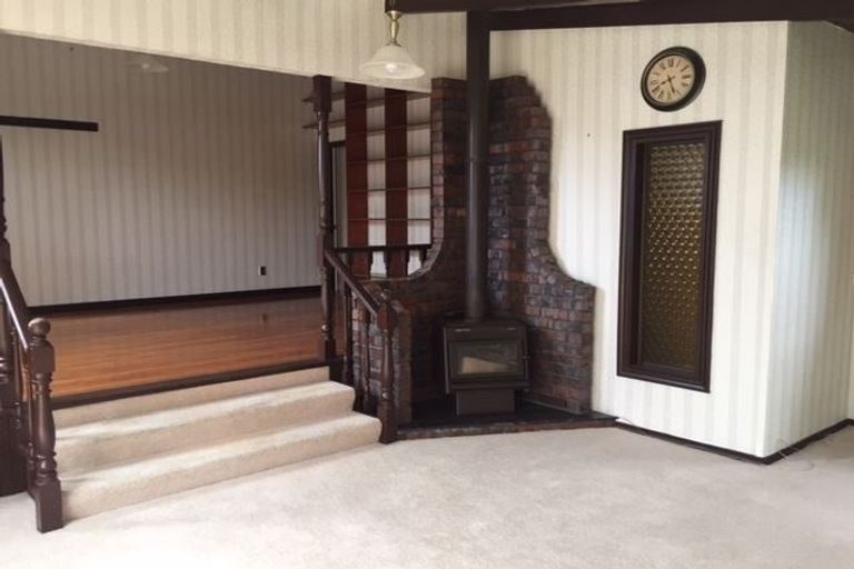 Photo of property in 34 Warren Crescent, Hillmorton, Christchurch, 8025