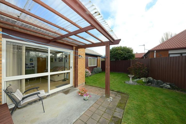 Photo of property in 2/33 Studholme Street, Somerfield, Christchurch, 8024