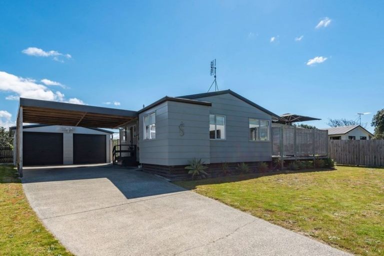 Photo of property in 5 Shamrock Crest, Omaha, 0986