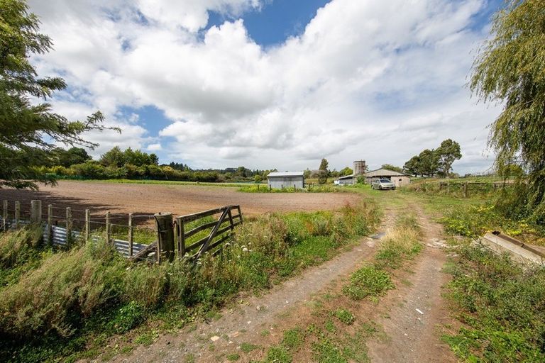 Photo of property in 33 Ranfurly Road, Alfriston, Auckland, 2105