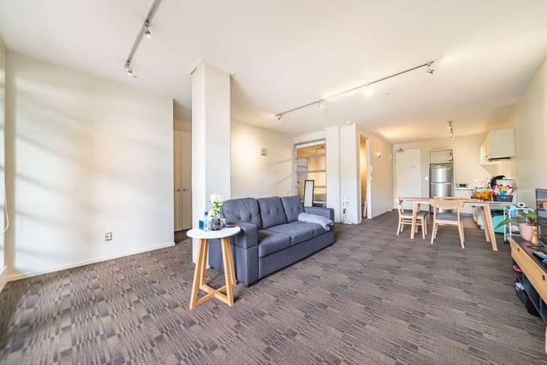 Photo of property in Vespa Apartments, 307/20 Hanson Street, Mount Cook, Wellington, 6021