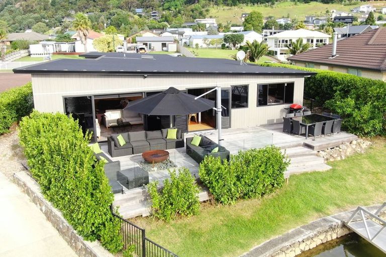 Photo of property in 421 Waterways Parade, Pauanui, Hikuai, 3579