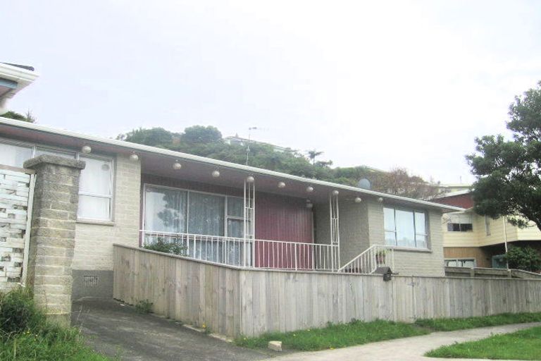 Photo of property in 81 Mulberry Street, Normandale, Lower Hutt, 5010