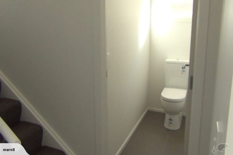 Photo of property in 86a Thurleigh Grove, Karori, Wellington, 6012