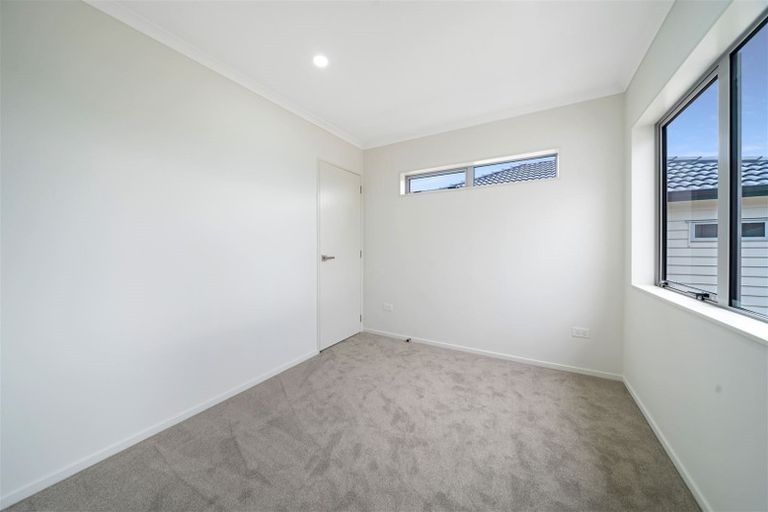 Photo of property in 69d Great South Road, Manurewa, Auckland, 2102