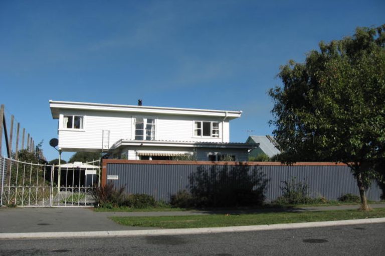 Photo of property in 38 Selwyn Street, Leeston, 7632