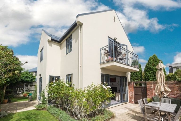 Photo of property in 38 Devonport Lane, St Albans, Christchurch, 8014