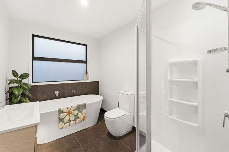 Photo of property in 1 Chrysler Street, Papamoa, 3118