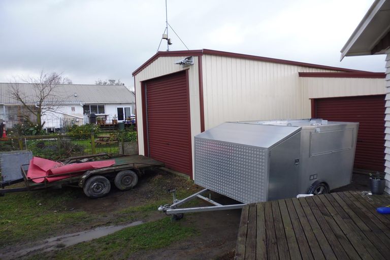 Photo of property in 2 Kowhai Avenue, Edgecumbe, 3120