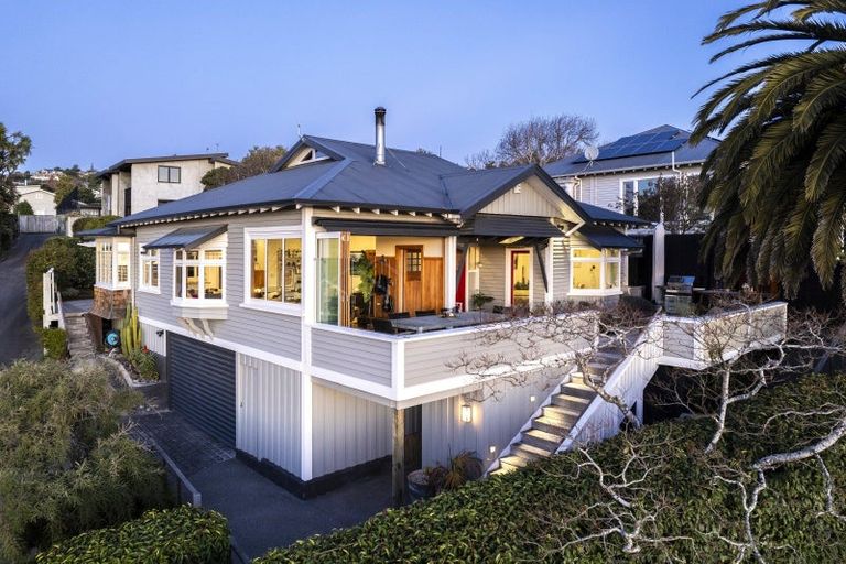 Photo of property in 67 Hackthorne Road, Cashmere, Christchurch, 8022