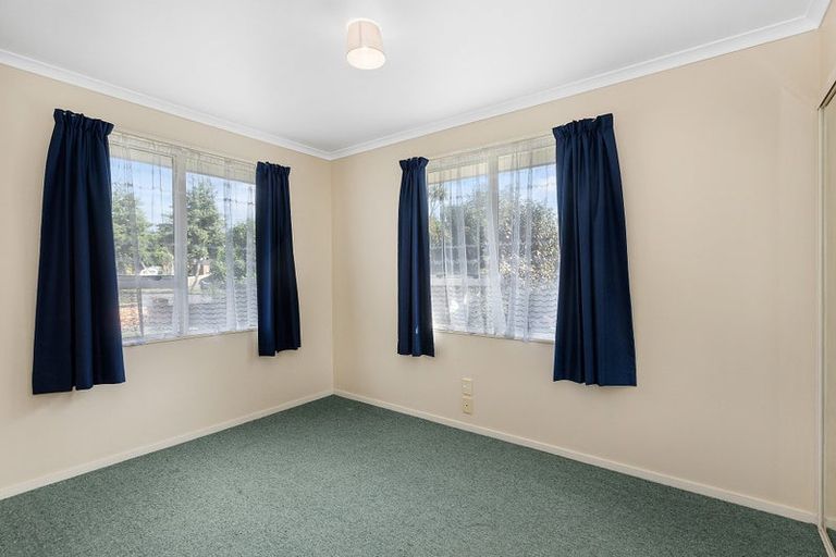 Photo of property in 29 Lloyd Drive, Nawton, Hamilton, 3200