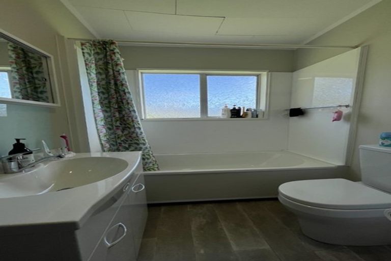 Photo of property in 1/10 Petherick Crescent, Johnsonville, Wellington, 6037