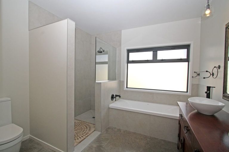 Photo of property in 1849 Mangorei Road, Mangorei, New Plymouth, 4371