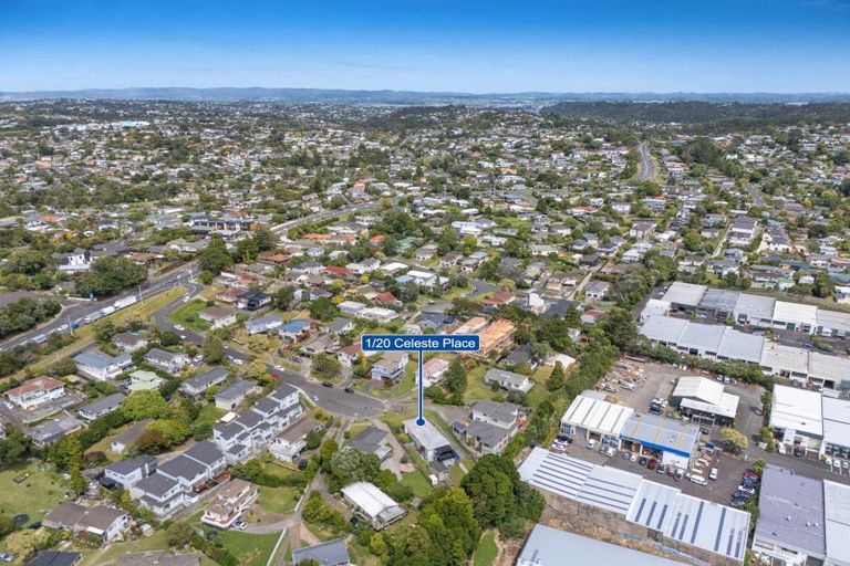 Photo of property in 1/20 Celeste Place, Totara Vale, Auckland, 0627