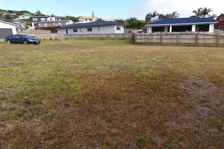 Photo of property in 8 Meenas Place, Cable Bay, 0420