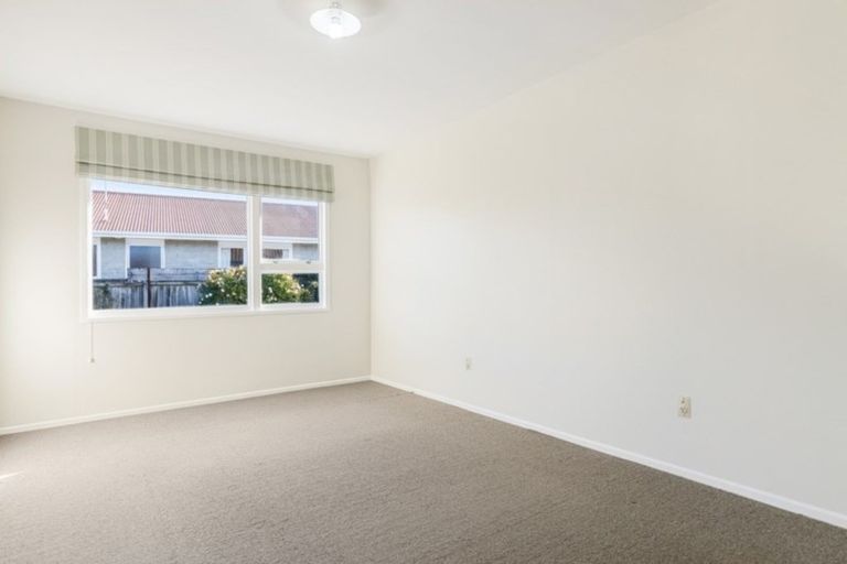 Photo of property in 19 Seadown Crescent, Amberley, 7410