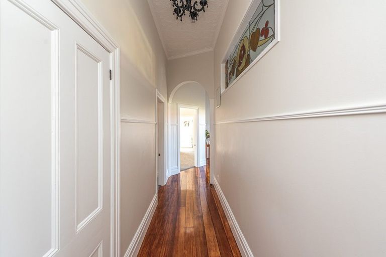 Photo of property in 2c Saint Leonard Street, Saint Johns Hill, Whanganui, 4501