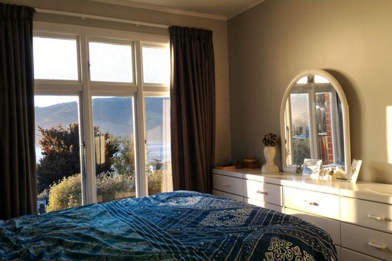 Photo of property in 28 Porterfield Street, Macandrew Bay, Dunedin, 9014